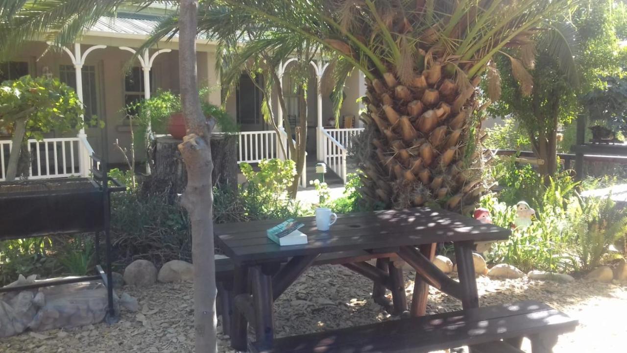 Housemartin Lodge & Self Catering De Rust Esterno foto