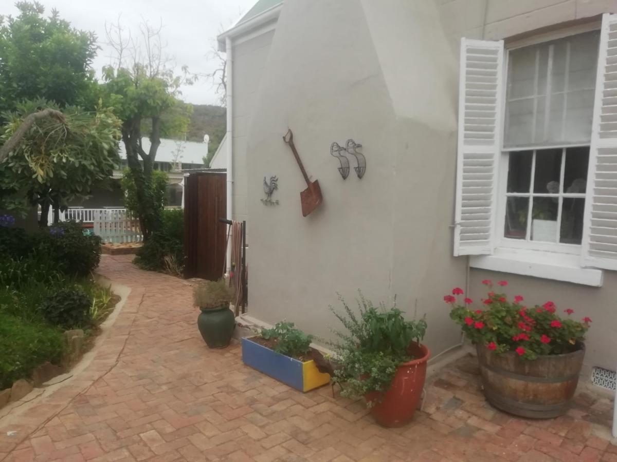 Housemartin Lodge & Self Catering De Rust Esterno foto