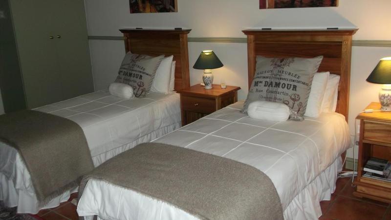 Housemartin Lodge & Self Catering De Rust Esterno foto