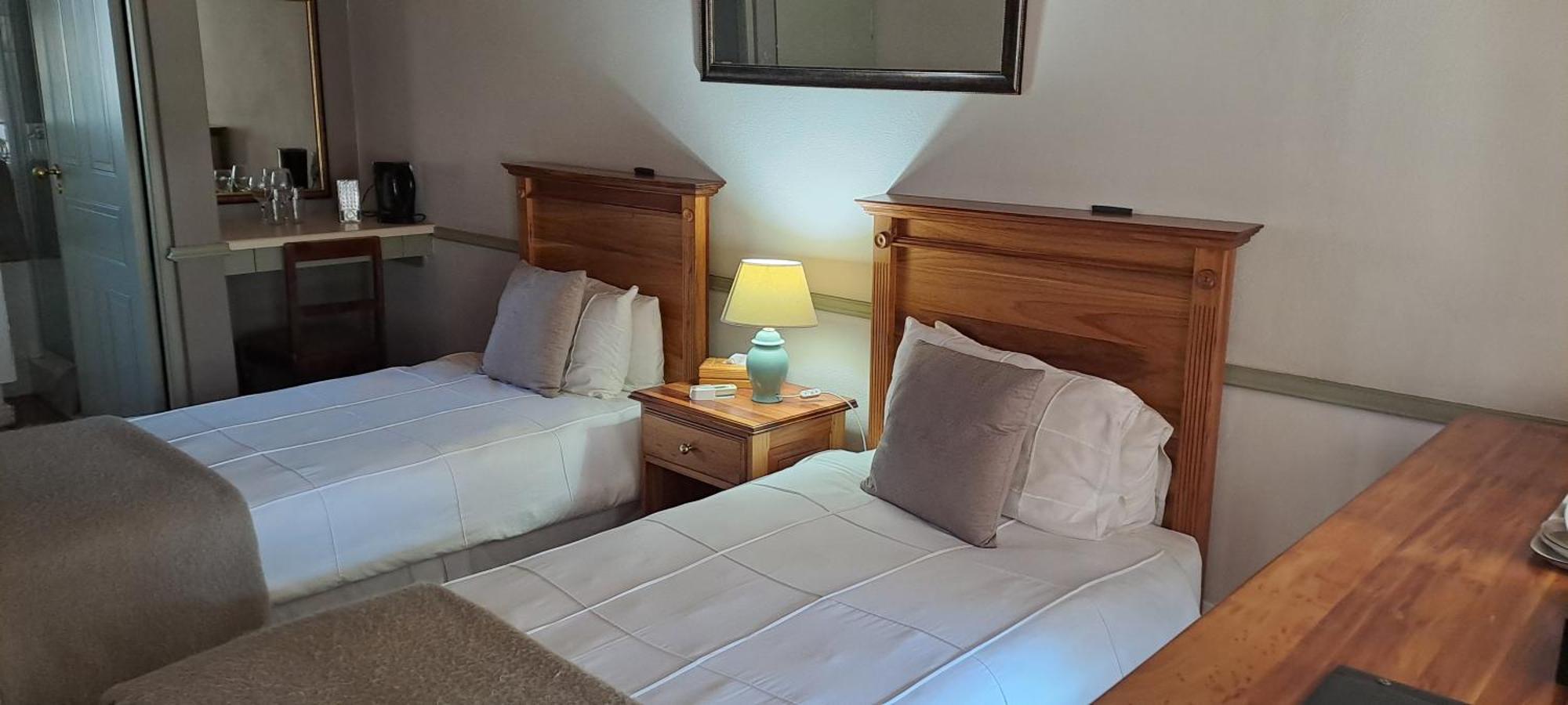Housemartin Lodge & Self Catering De Rust Esterno foto
