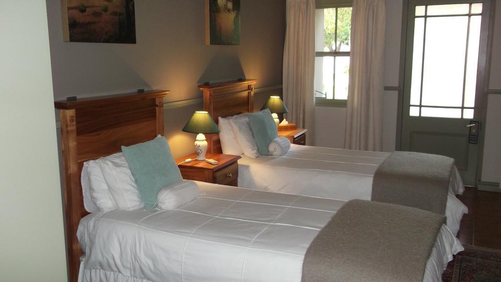 Housemartin Lodge & Self Catering De Rust Esterno foto