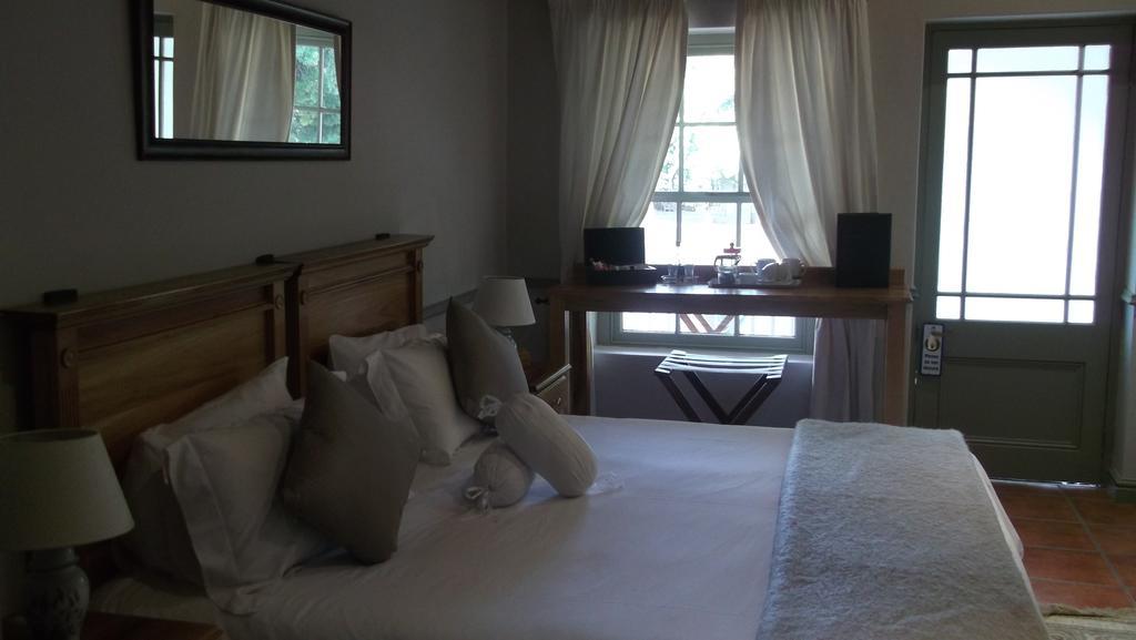 Housemartin Lodge & Self Catering De Rust Esterno foto